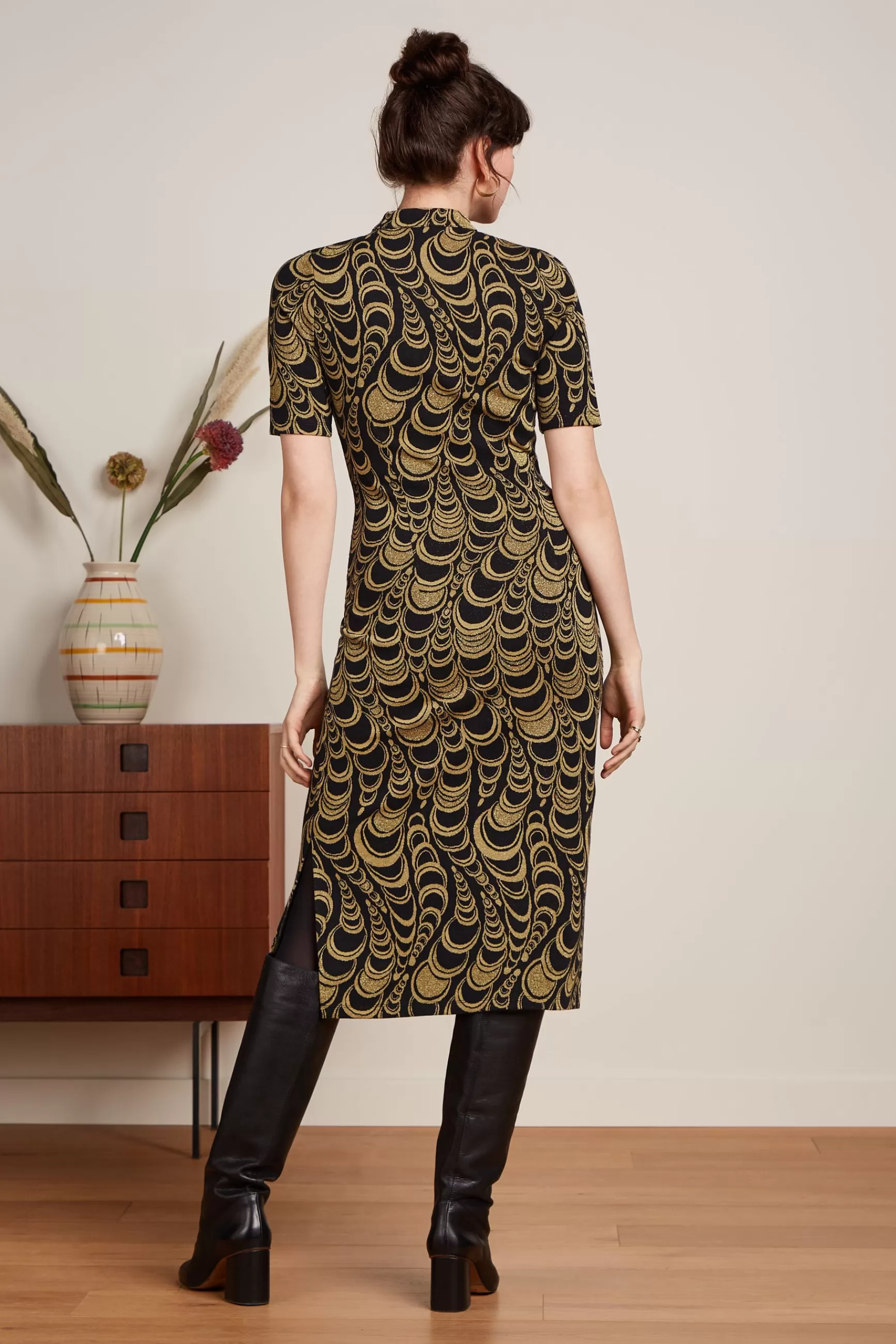 chinese_midi_dress_bobbin_jacquard_3.webp DAMES King Louie Chinese Midi Dress Bobbin Jacquard